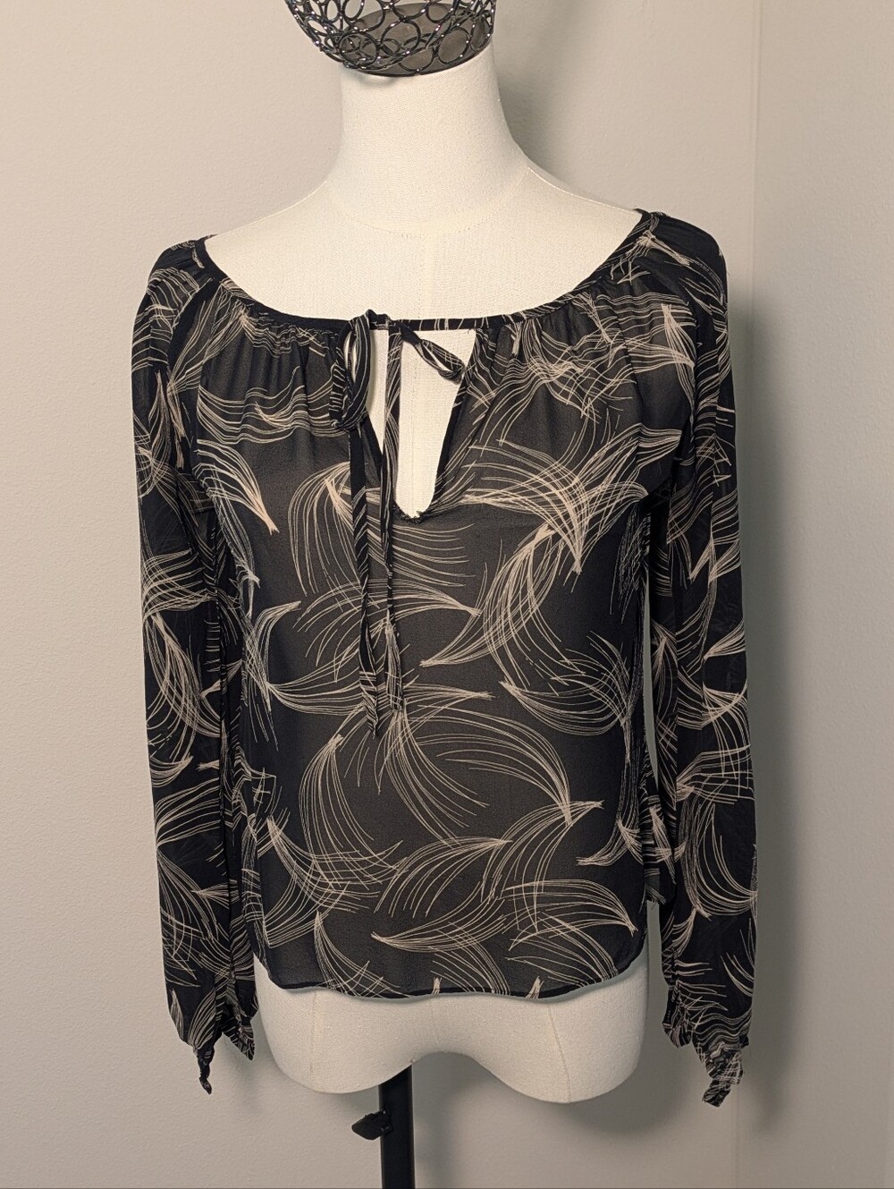 100% Silk The Limited Blouse Abstract Design 3/4 Sleeve Women's Size Small